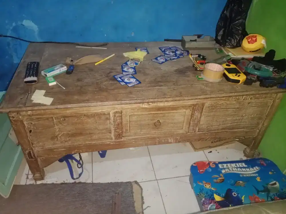Meja  kayu jati