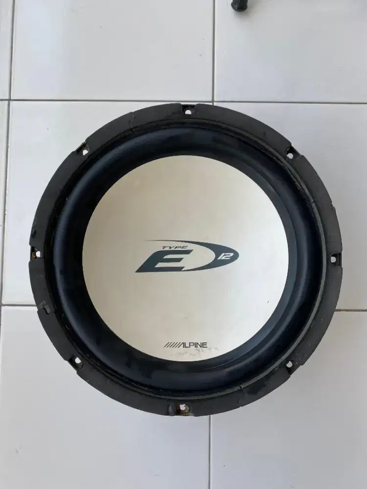 Subwoofer Alpine type E 12 second normal good condition
