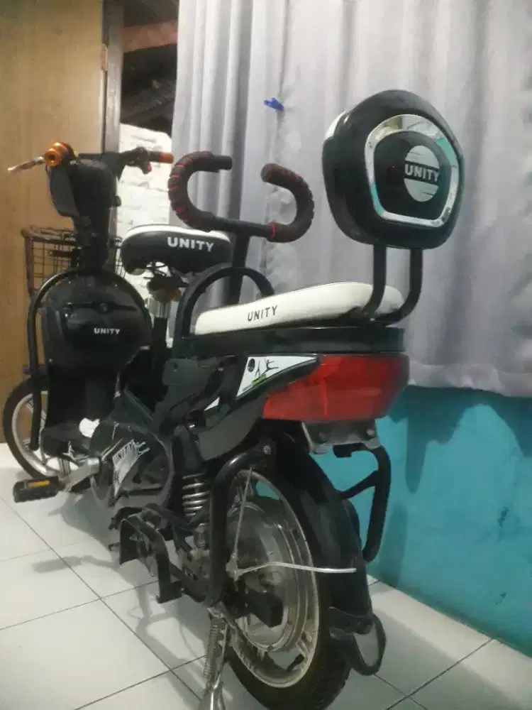 Sepeda listrik bekas