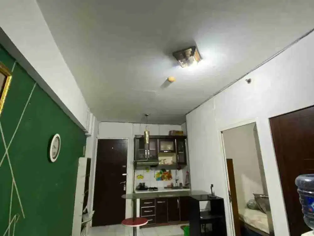 Dijual apartment 2Br harga dibawah harga pasaran semi furnished udah siap pakai dan tempati