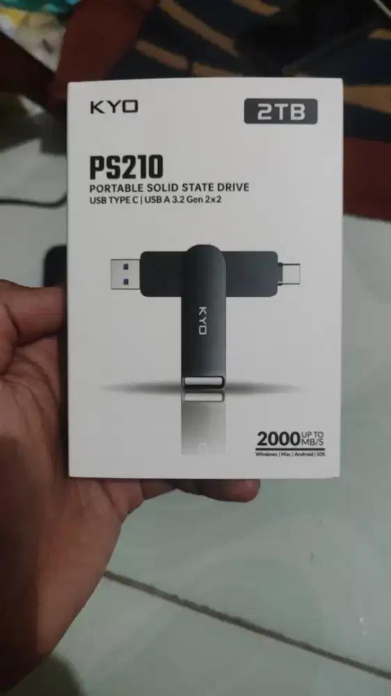 Portable SSD, KYO PS210

USB Type C | USB A 3.2 Gen 2 x 2