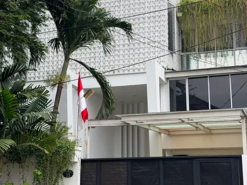 Rumah 3 Lantai di Pulo Asem Jakarta Timur. Bagus dan SHM