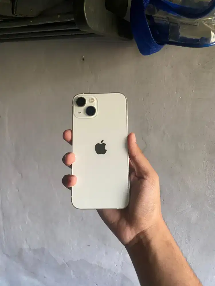 iPhone 13 128gb white