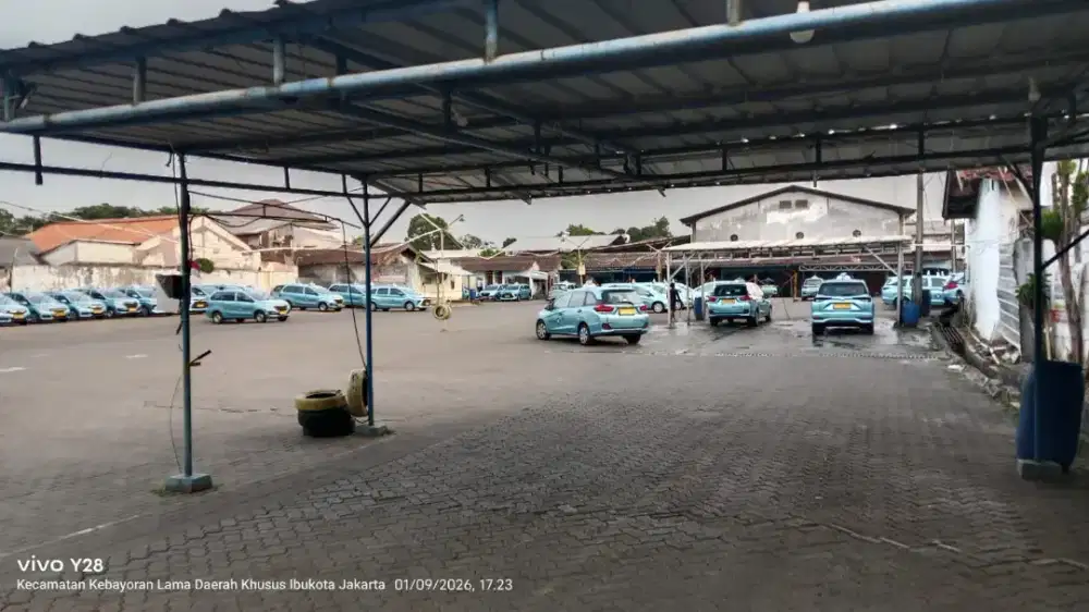 Pengemudi supir sopir driver