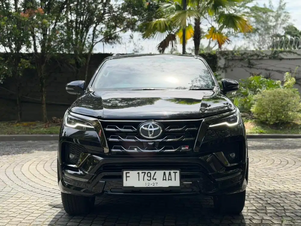 TOYOTA FORTUNER VRZ GR 2.8 2022