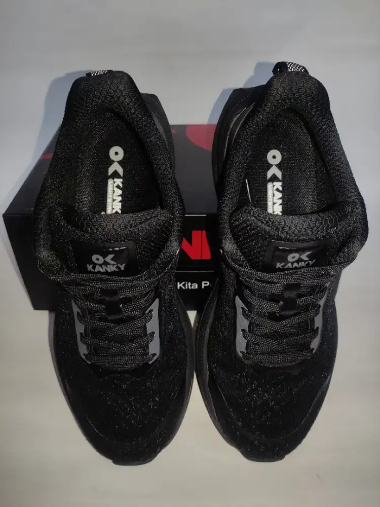 Sepatu Kanky story Honjo v2 Size 39 Hitam