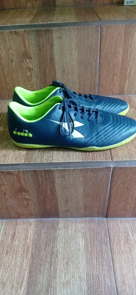 Sepatu futsal Diadora Original