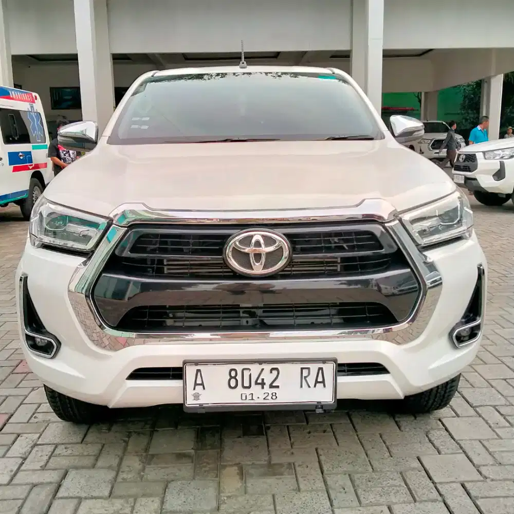 TOYOTA HILUX DC V 2.4 4X4 AT 2022