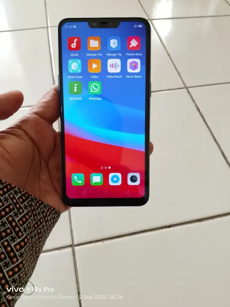 Jual HP oppo A3s  jaringan 4G LTE ram 4/64GB camera bagus