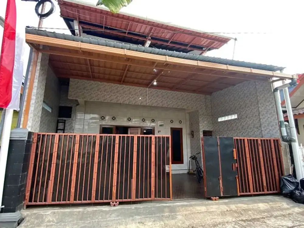 Disewakan Rumah 2Lt Cocok Untk Kantor atau Hunian Lokasi Dkt Balaikota