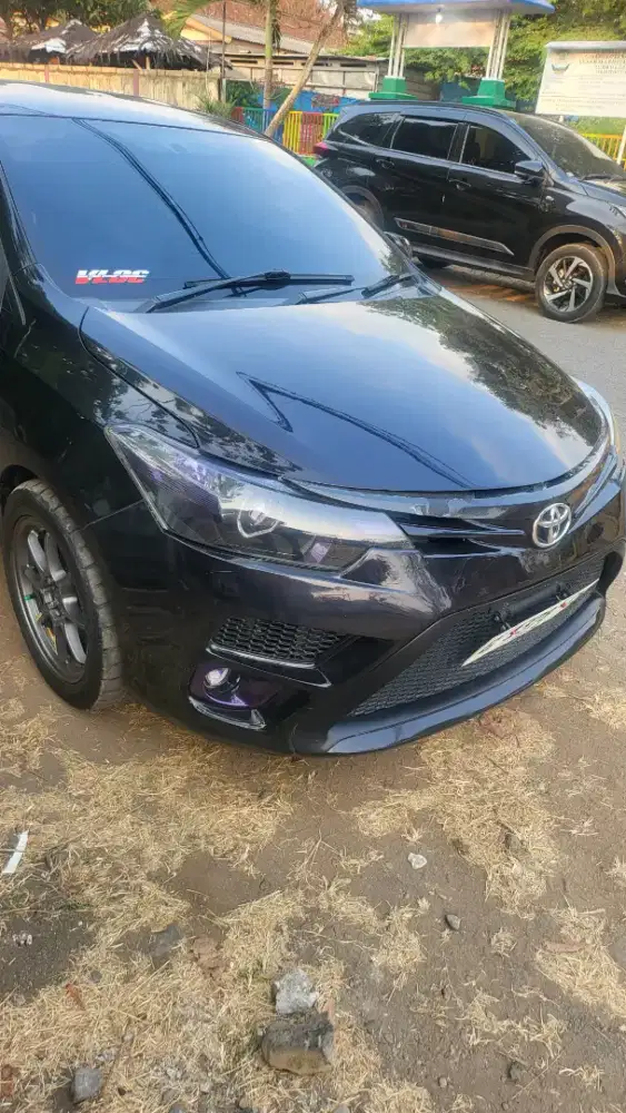 Dijual Vios 2014 LIMO AT