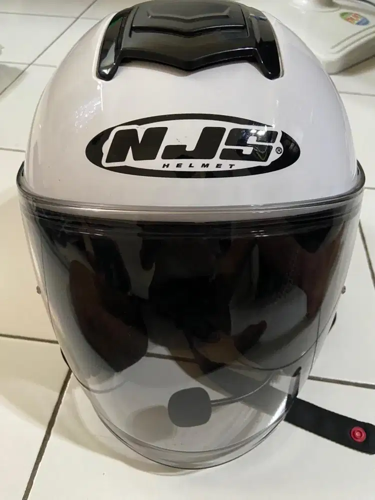 NJS KAIROZ WHITE SIZE M + INTERCOME