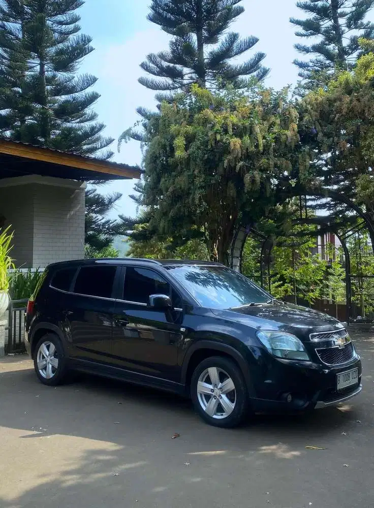 Chevrolet Orlando 2012 Bensin