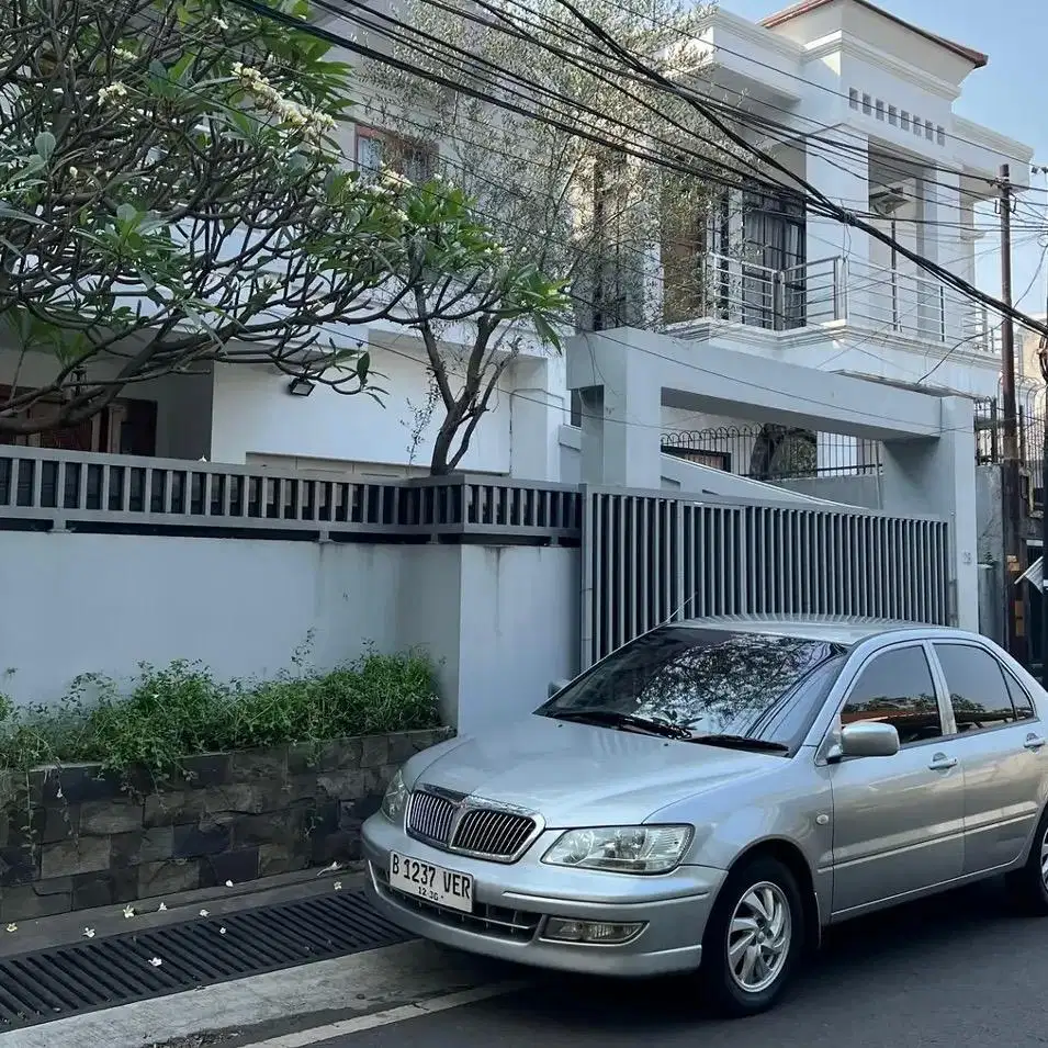 Lancer cedia 2003