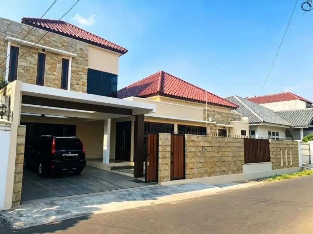 Rumah 2 Lantai di Komplek Pertamina Rawamangun. Siap Huni