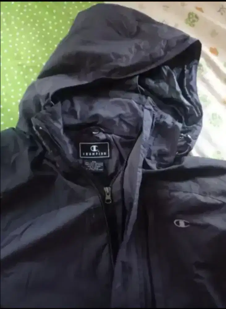 Jaket outdoor Champion ori