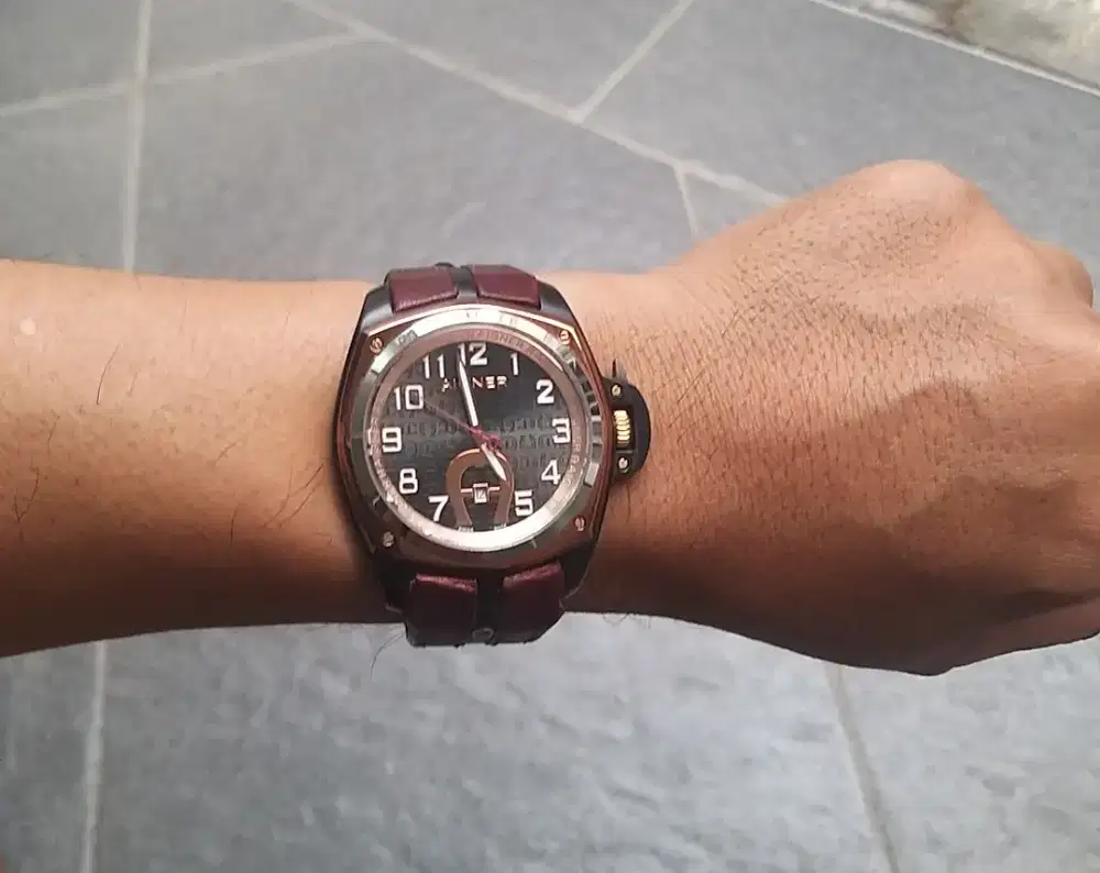 Jam second eitine eigner