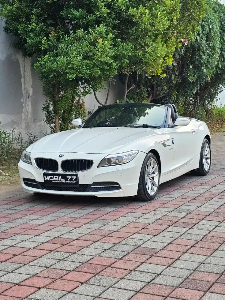 BMW Z4 cabriolet 2.0 odo 20rb Tahun 2014