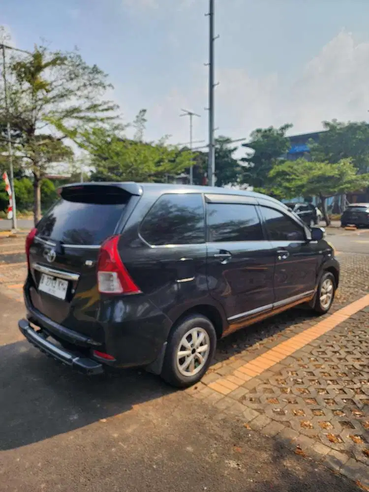 Toyota Avanza 2012 Bensin