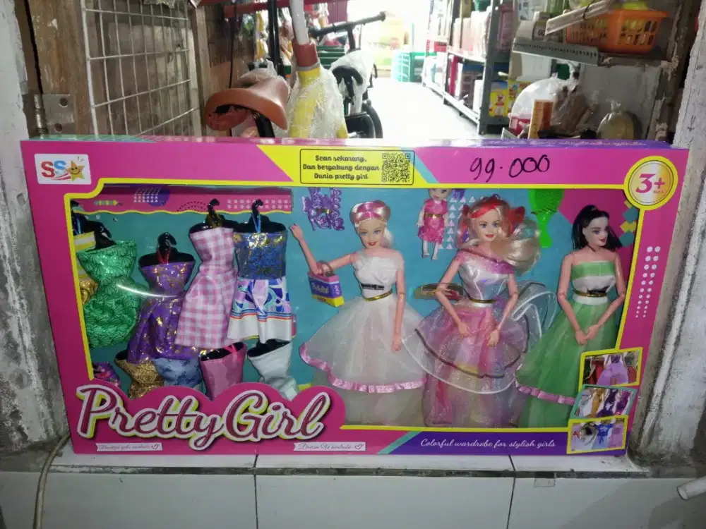 Mainan Anak Barbie isi 3 set baju 10