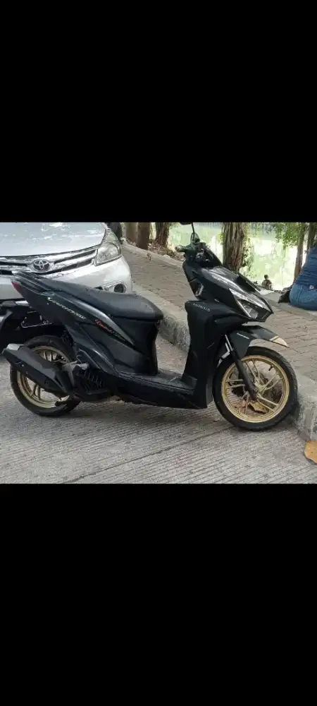 dijual motor vario 150cc tahun 2021