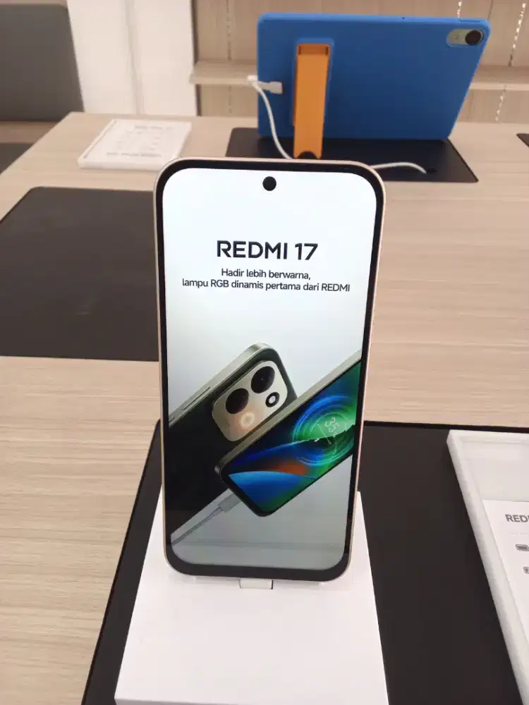 REDMI 17 RAM 4+4 | 128 GB