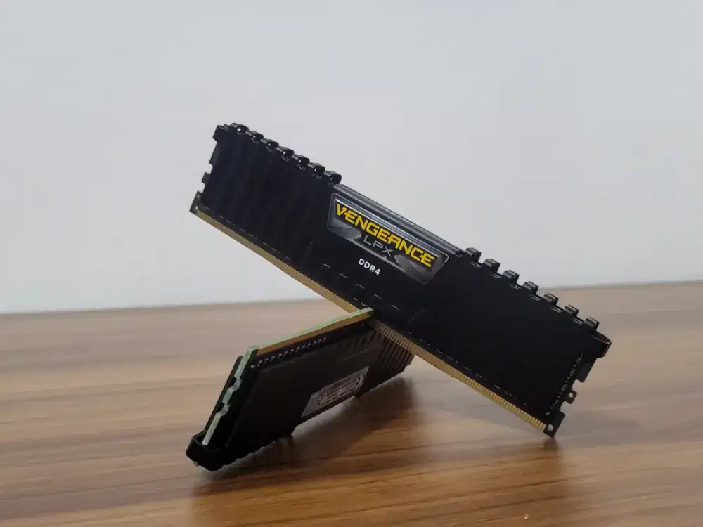 MEMORY RAM DDR4 KIT 16GB 8x2 3200MHZ - CORSAIR VENGEANCE