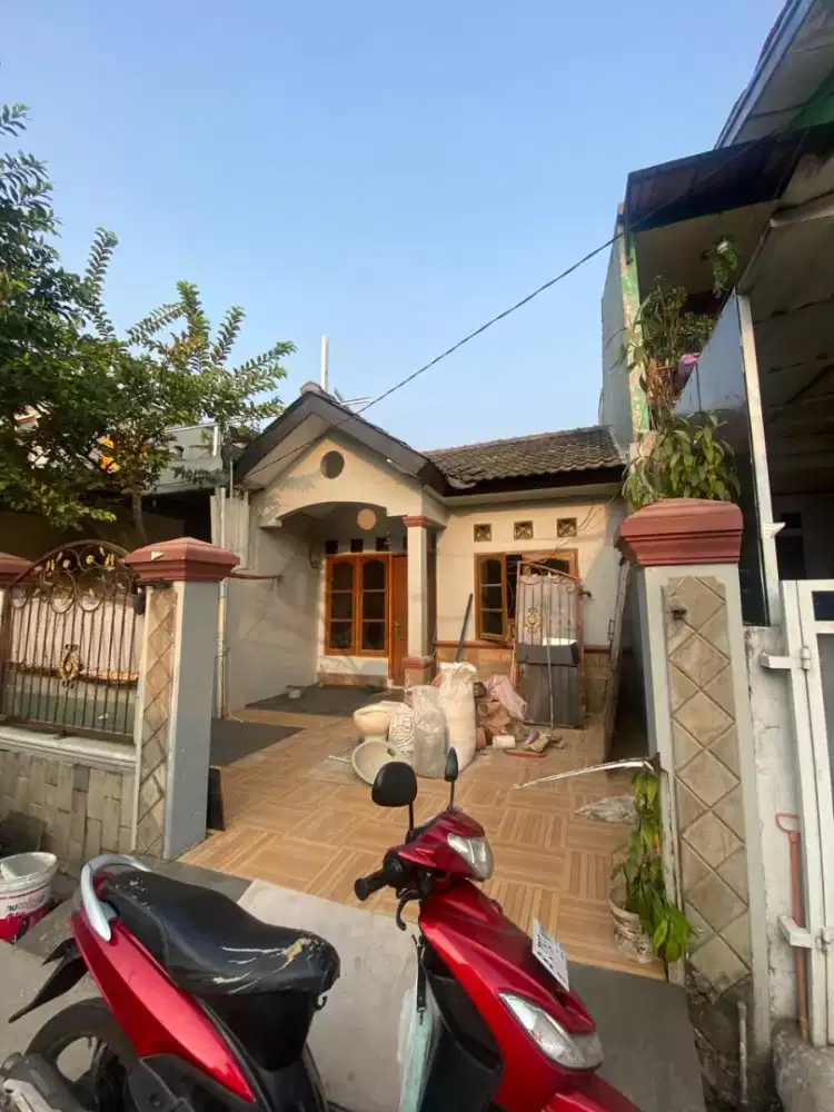 Disewakan Tahunan Rumah Baru Selesai Renovasi