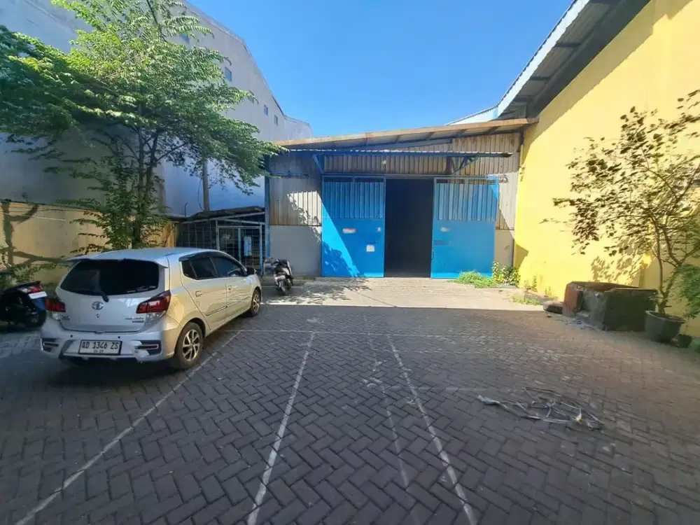 Margomulyo Jaya Gudang Siap Pakai. Lantai Cor