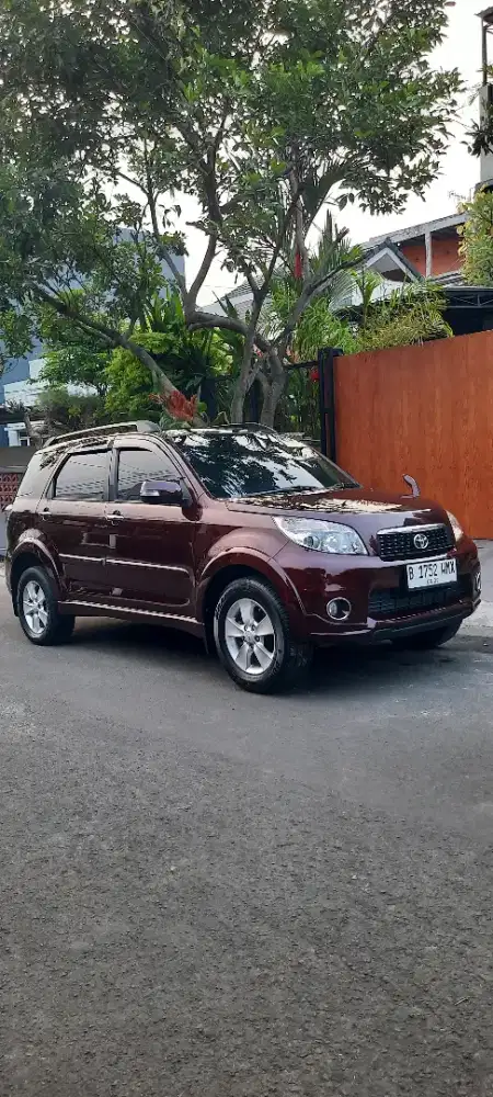 Toyota Rush 1.5 G Automatic 2013