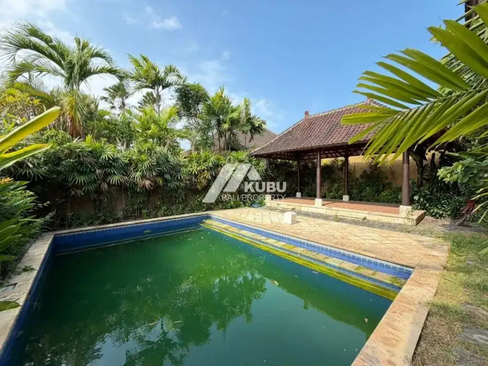 KBP1696 Charming Villa with Minimalist Design in complex Sanur Area.