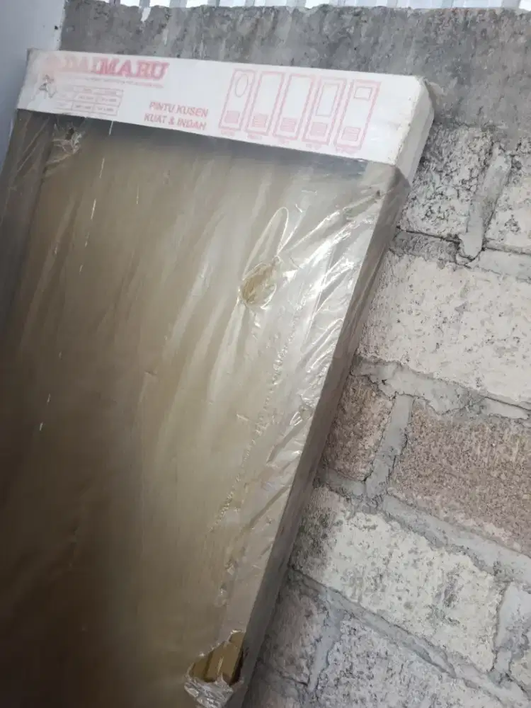 Pintu Kamar Mandi