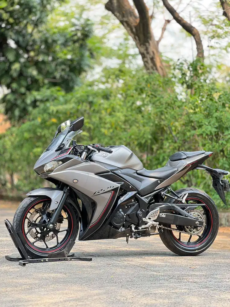 YAMAHA R25 OLD GREY 2016 KM 11K PAJAK PANJANG FULL ORI
