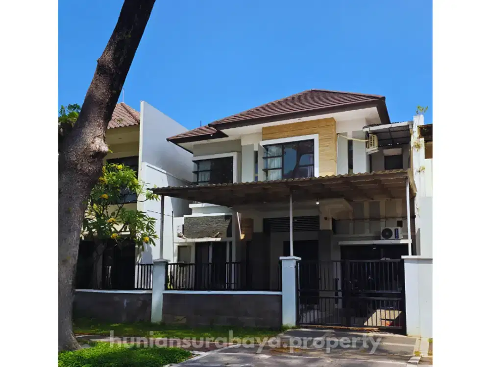 Rumah 2 Lantai Boulevard Royal Residence Surabaya Barat Dekat Superindo