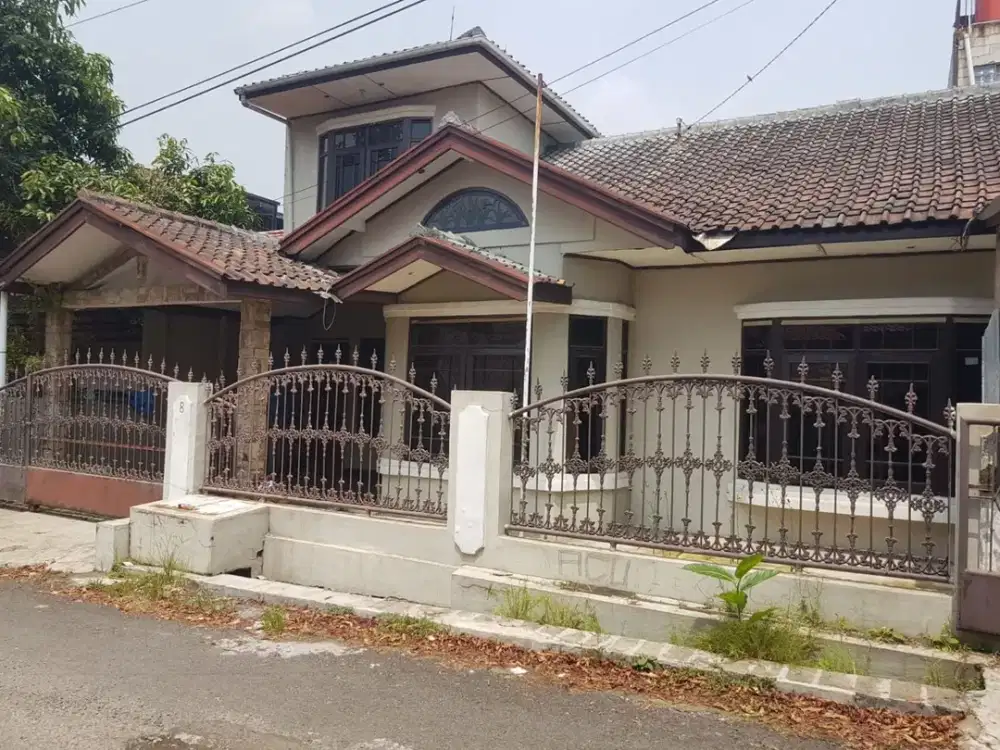 Murah Rumah Terawat di Mega Raya Pasteur Bandung