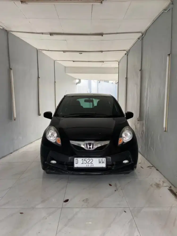 HONDA BRIO 1.2 E CVT CKD THN 2014
