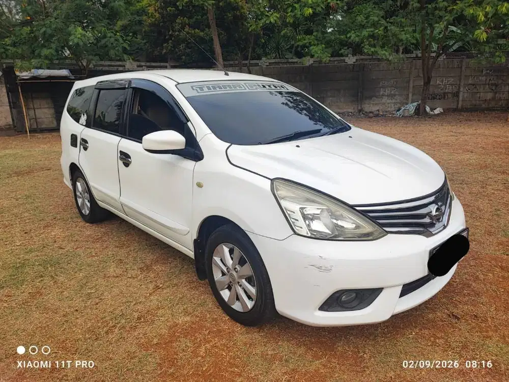 Livina XV 2015 AT ( very good condition)