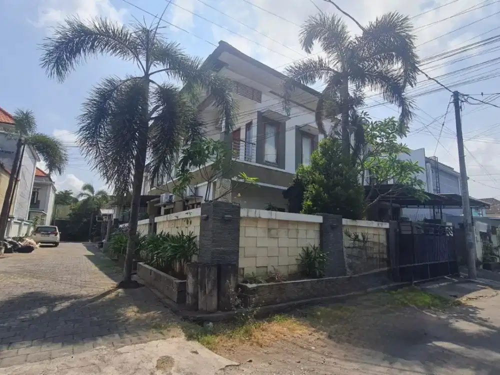 DIJUAL RUMAH BAGUS & STRATEGIS DI RENON – DENPASAR SELATAN