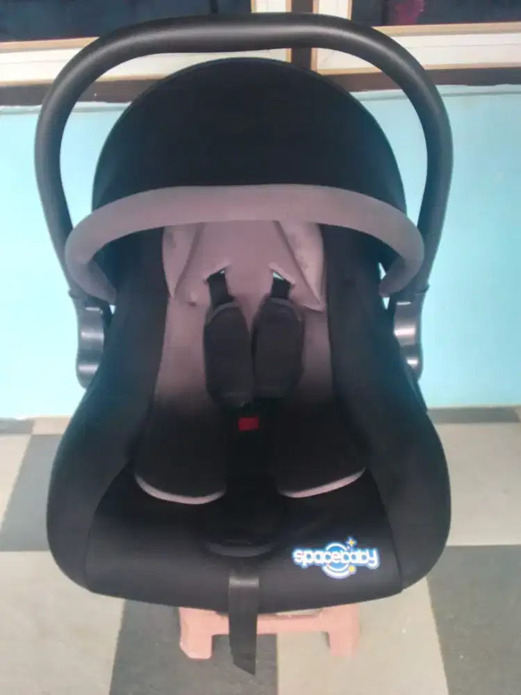 Jual carseat bekas kondisi seperti baru