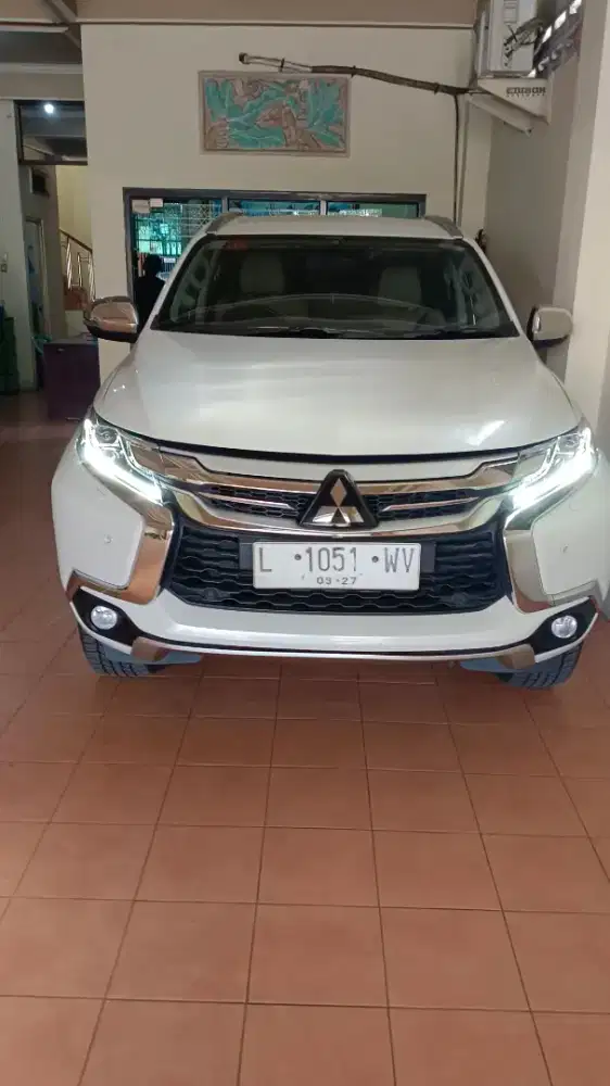 Mitsubishi Pajero spt Dakar ult 2,4 AT 2017 putih 3,40 jt