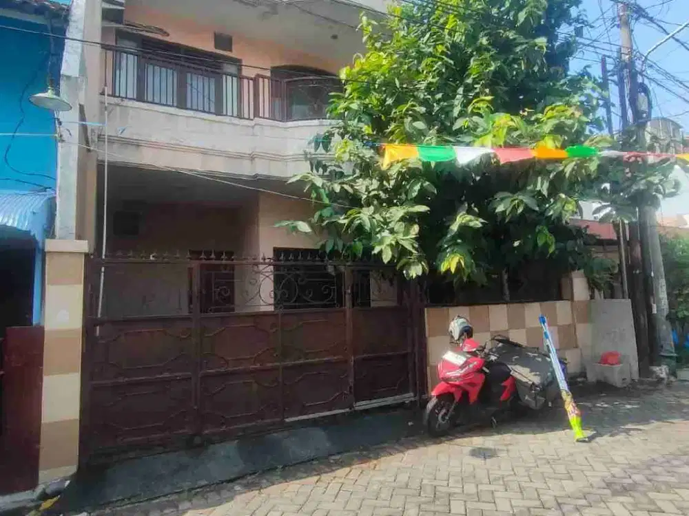 Jual rumah bagus siap huni di Ngagel, Surabaya Pusat