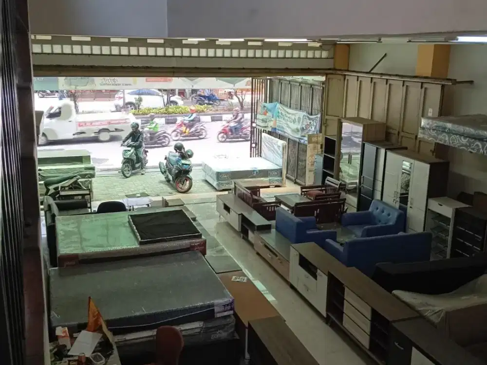 Ruang Usaha 4 LT Strategis Mainroad Jalan Terusan Jakarta Bandung