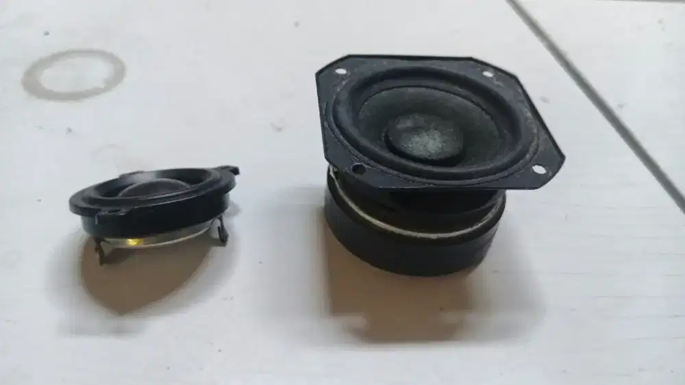 Speaker subwoofer perless&tweeter nya.hidup normal.