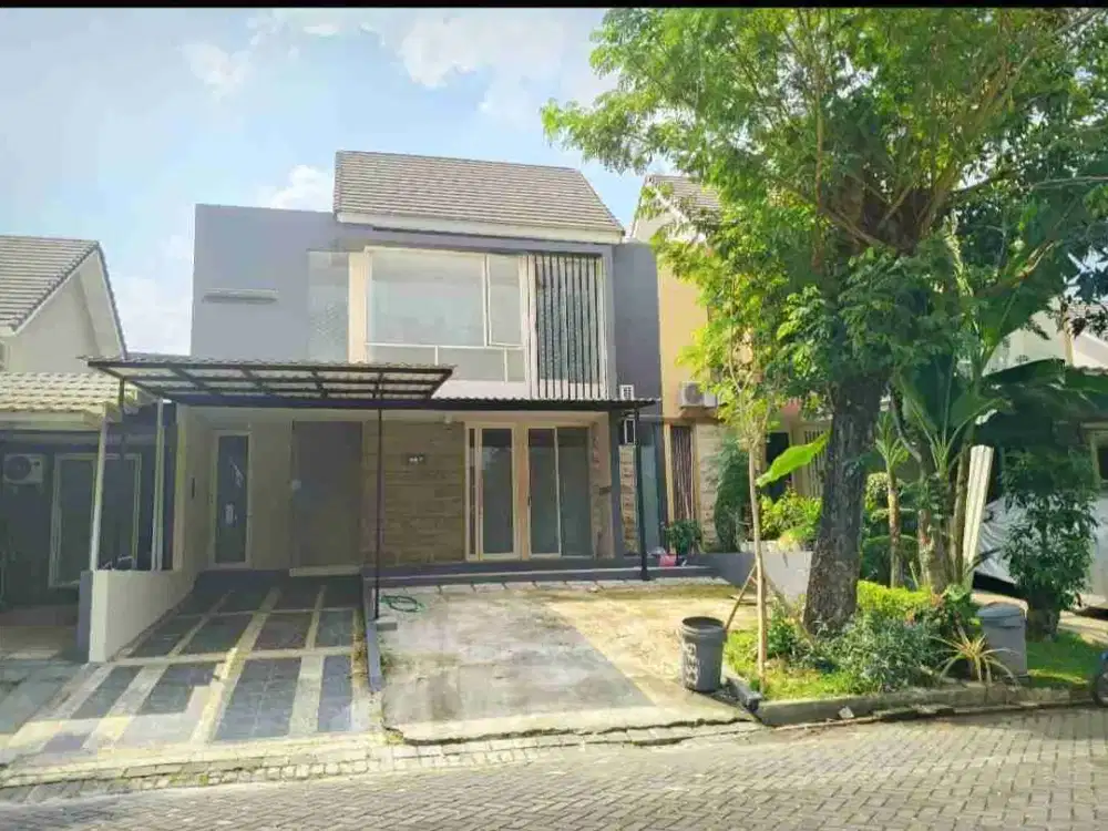 Disewakan rumah di Citraland Surabaya barat dekat universitas Ciputra