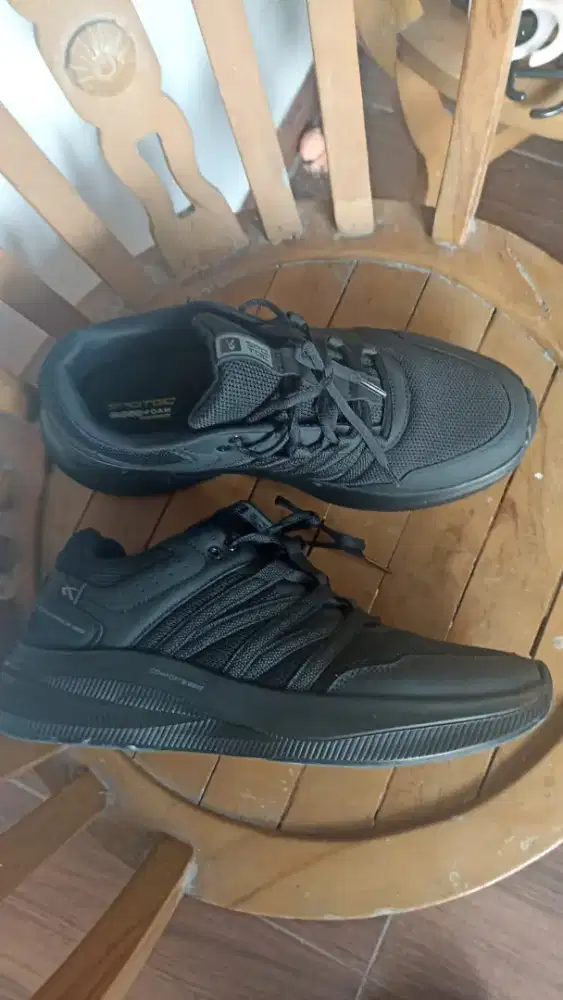 Sepatu Spotec Ukuran 44