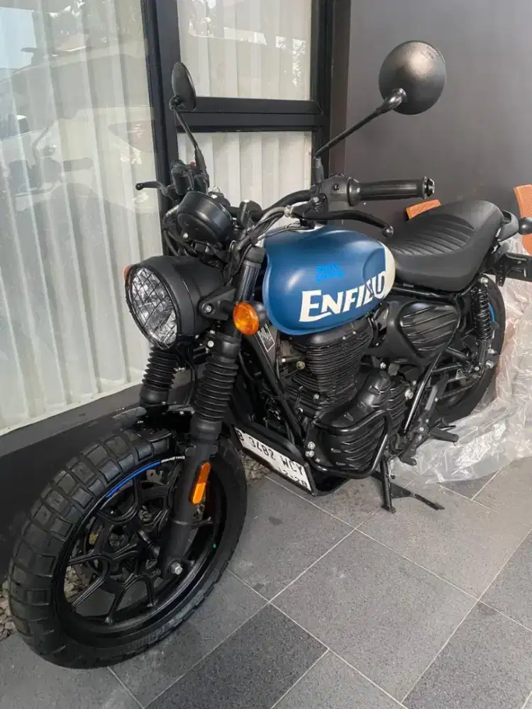 ROYAL ENFIEL HUNTER 350