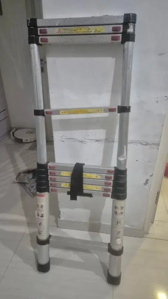 Tangga Telescopic