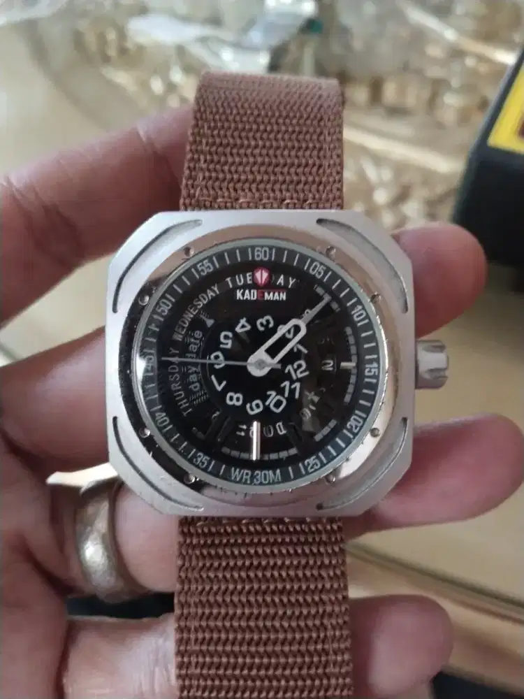 2 unit jam bekas, KAD MAN ori dan Seiko