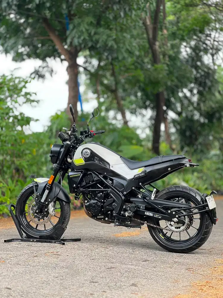 BENELLI LEONCINO 250 ABS PUTIH 2024 KM 9K PAJAK PANJANG SUPER MULUS