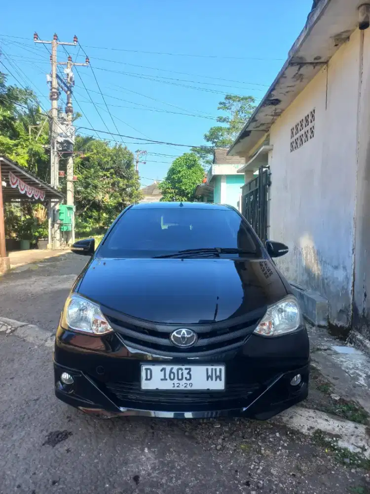 Etios valco 2014